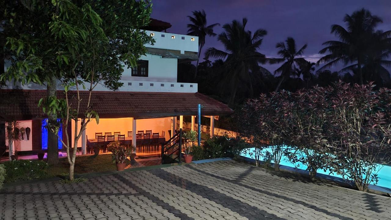Villa Talpe Exteriör bild