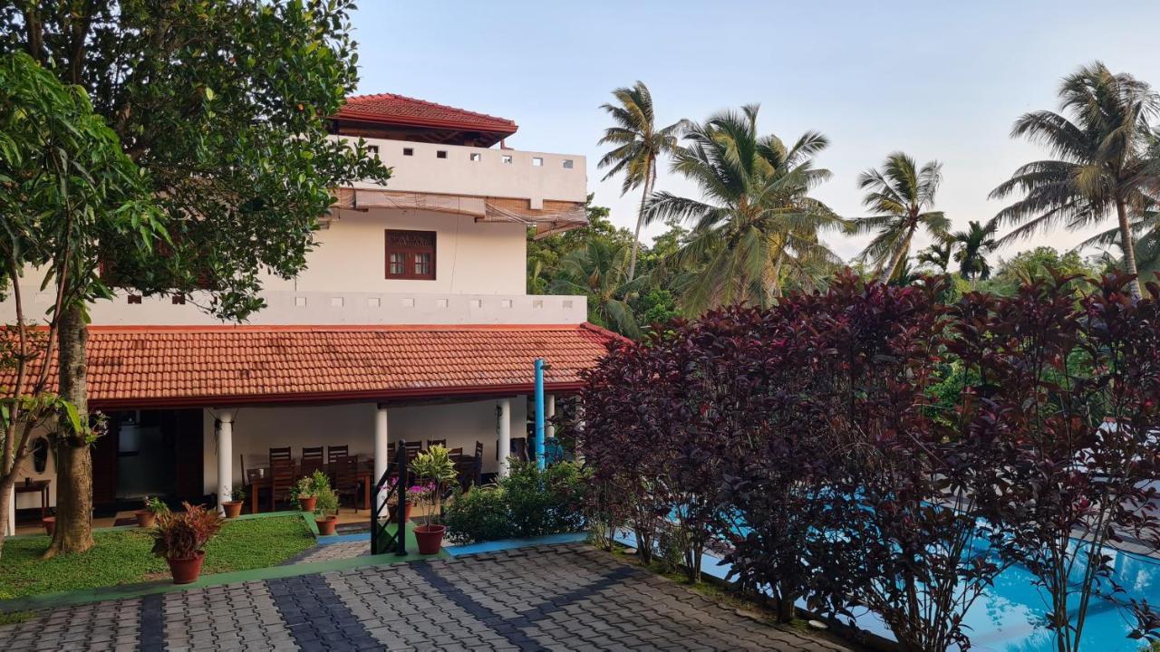 Villa Talpe Exteriör bild